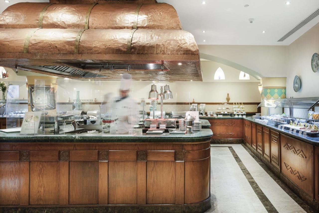 Steigenberger Nile Palace Luxor - Convention Center Luaran gambar A commercial kitchen
